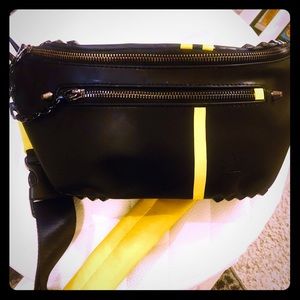 Waist bag, fanny bag